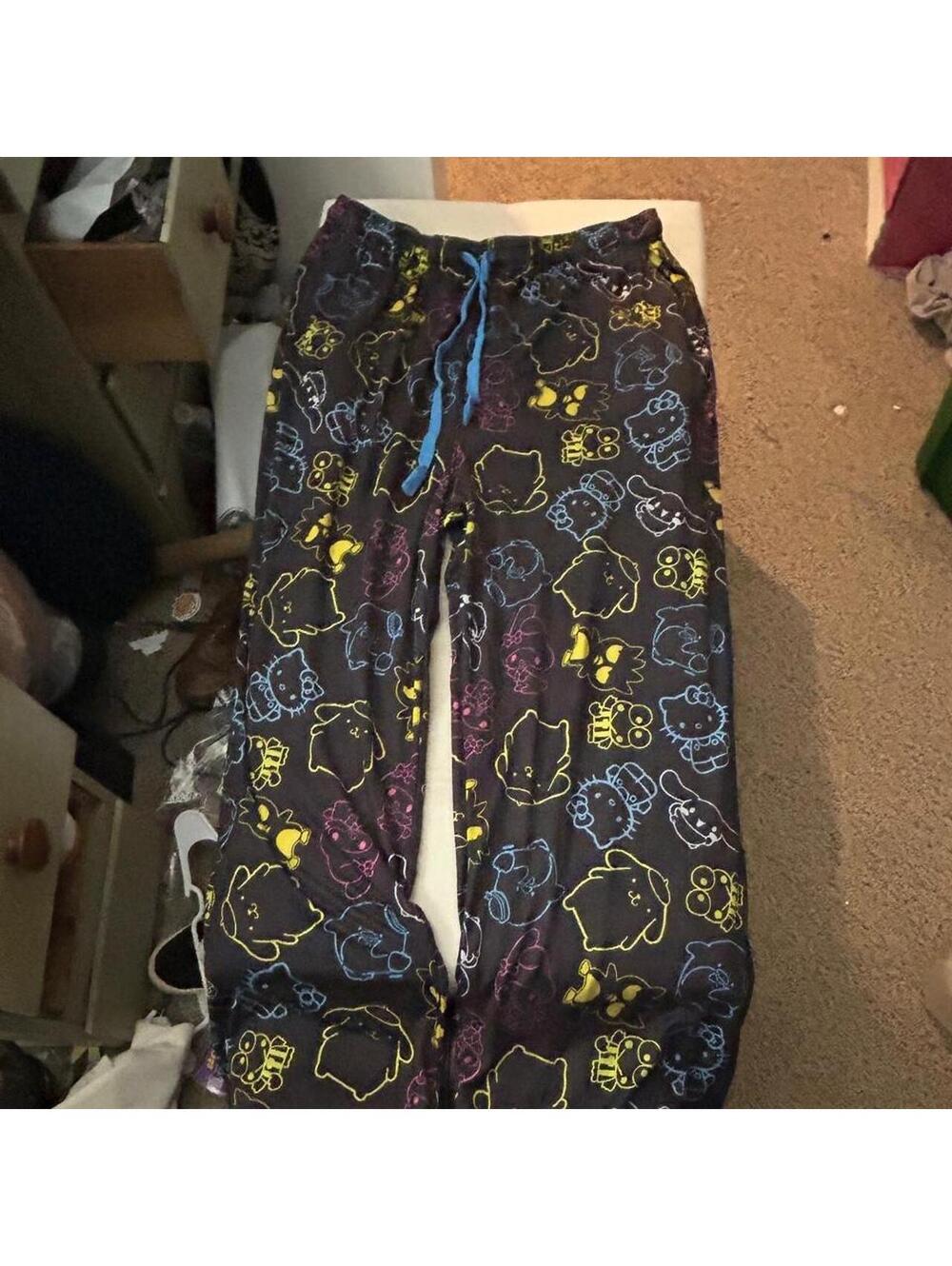 Hello Kitty and Sanrio pajama pants size 2XL